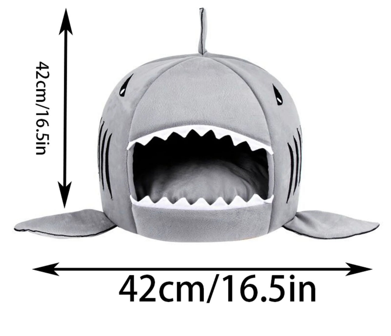 Cozy Shark Dog Bed | Where Comfort Meets Classic Cinema